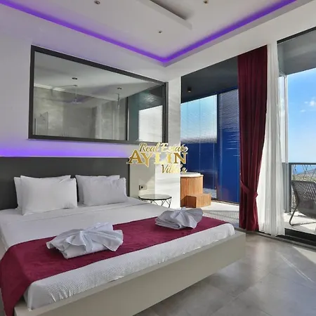 Teamo Villa- Best Quality With Infinity View Villa *